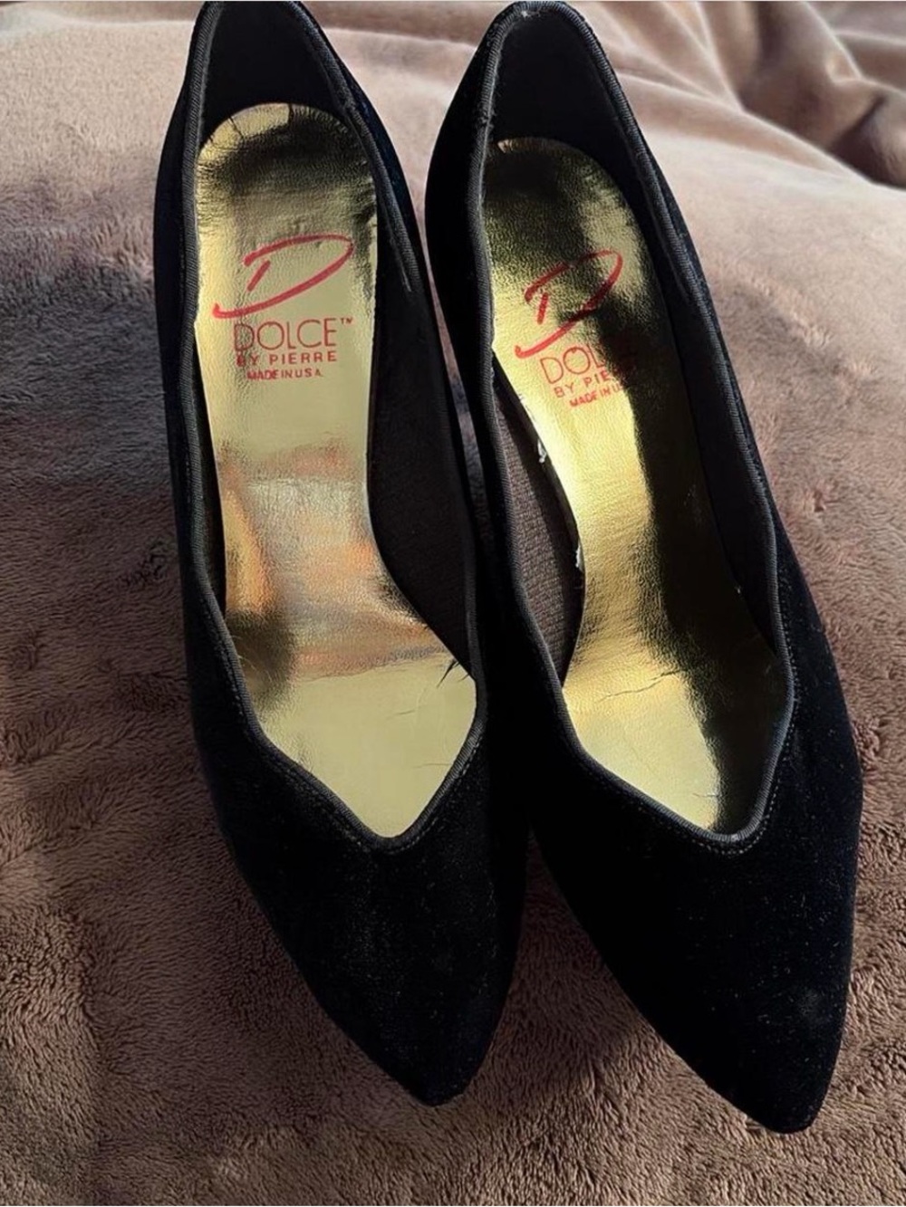 Dolce by Pierre Black Suede Pointed-Toe Heels